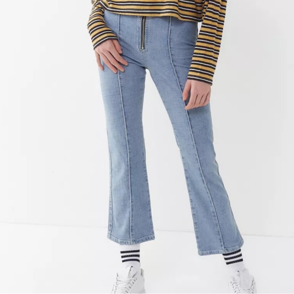 BDG Zip-Front Cropped Kick Flare Jeans